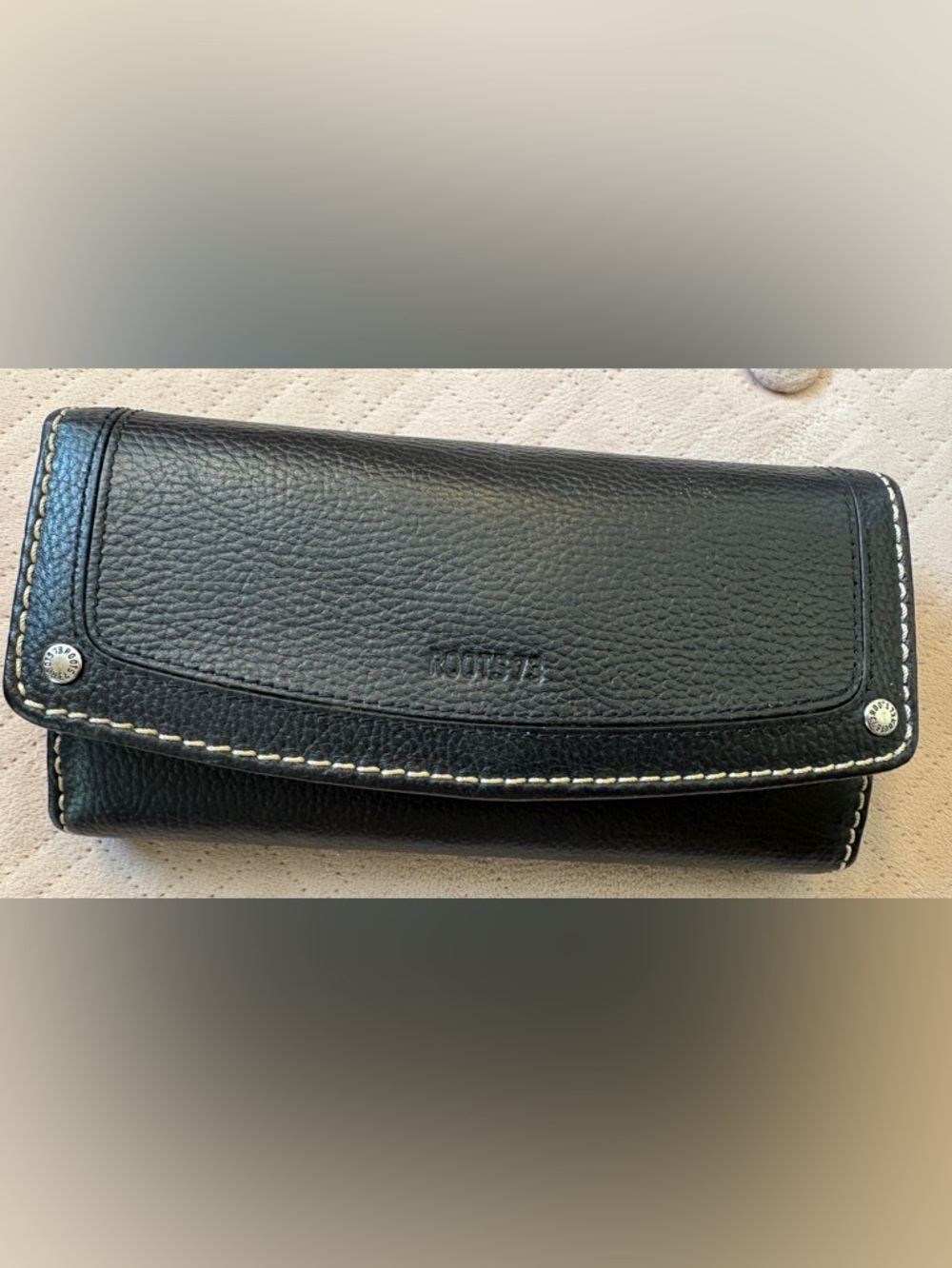 Roots Black Pebble Leather Wallet with Embossed Logo